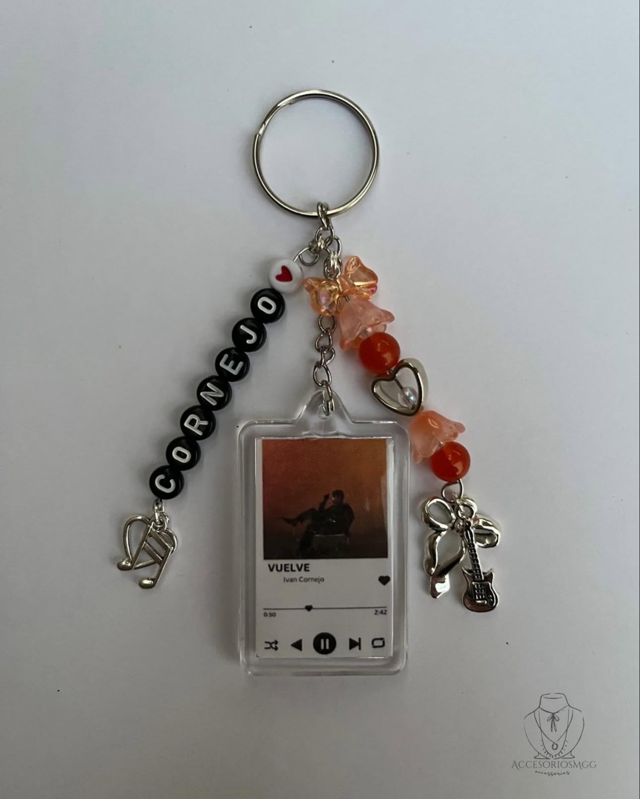 Ivan Cornejo Vuelve Keychain