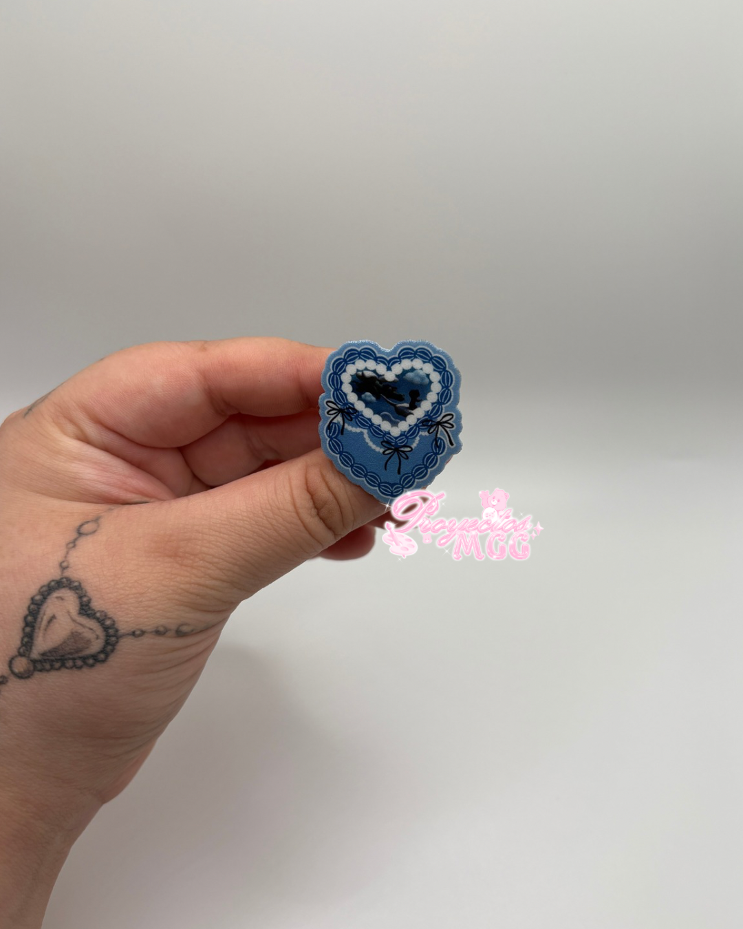Musica Vintage Cake Croc Charm