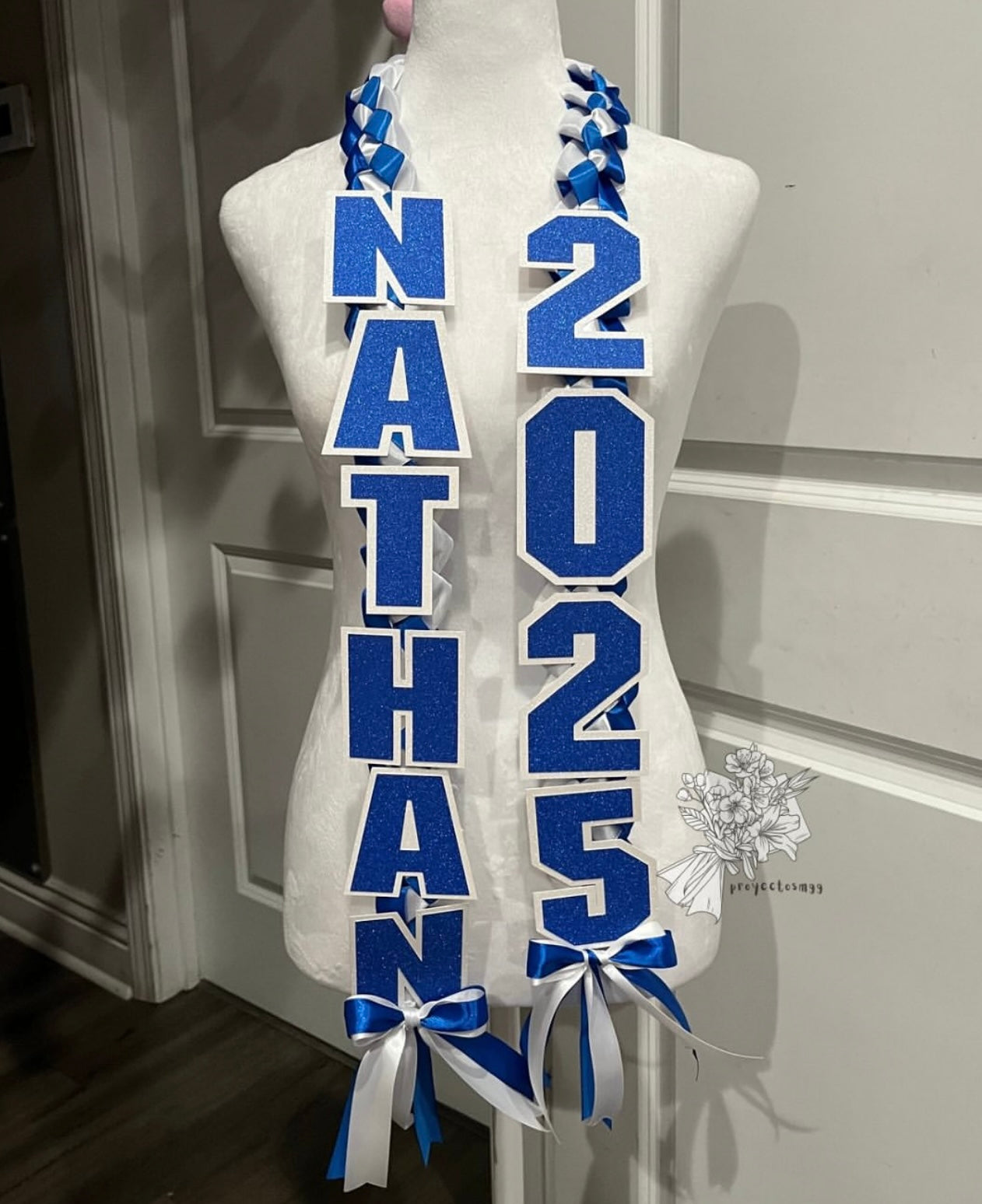 Blue & White Grad Lei