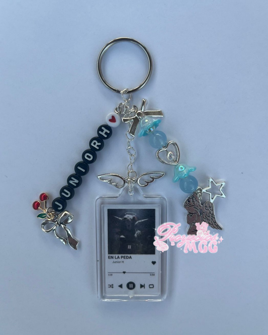 Junior H “En La Peda” Song Keychain