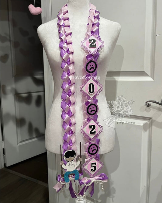 Junior H SB4L Grad Lei