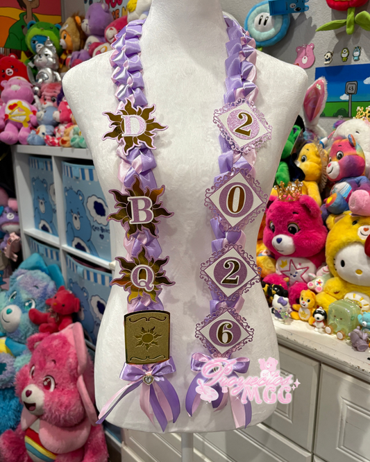 Tangle Grad Lei